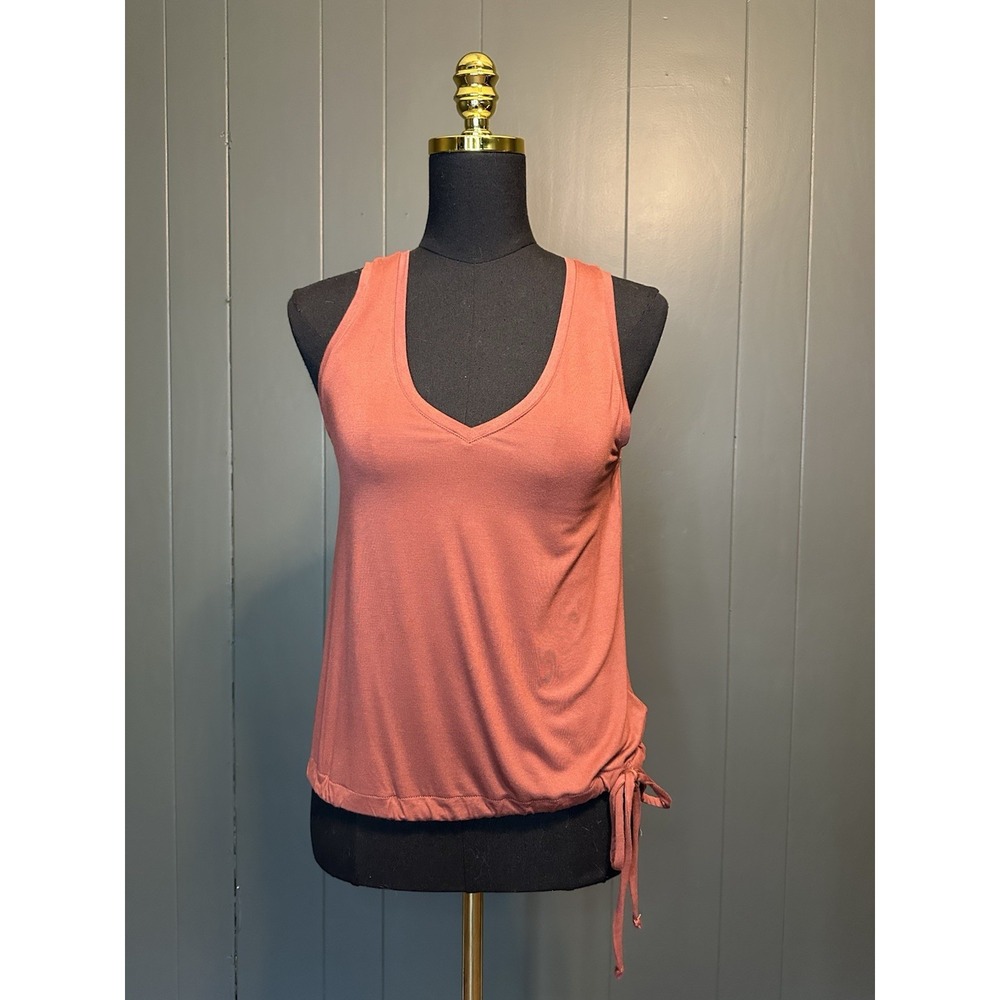 NWT Express V Neck Sleeveless Tanks Burnt Rust XS Extra Small‎